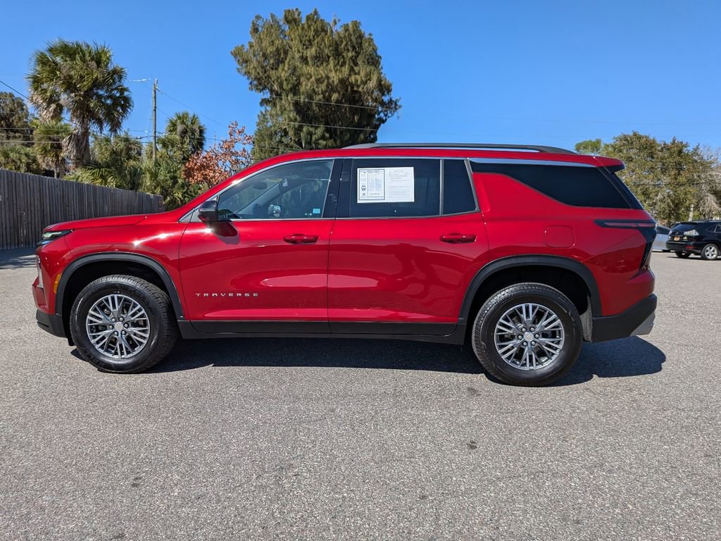 Used 2024 Chevrolet Traverse LT w/ LPO, Floor Liner Package image 9