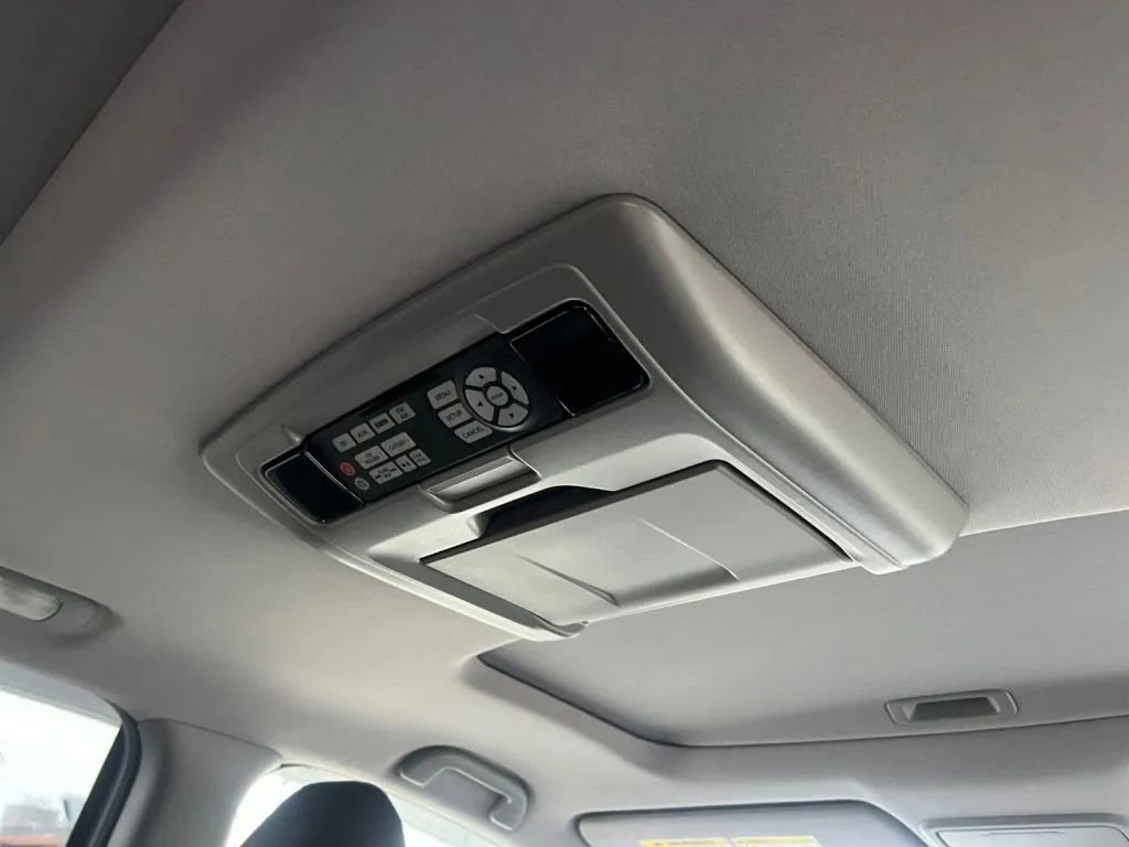 Used 2017 Honda Pilot Elite image 20