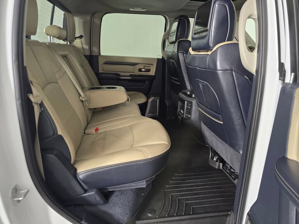 Used 2023 RAM 3500 Limited AWD/4WD image 38
