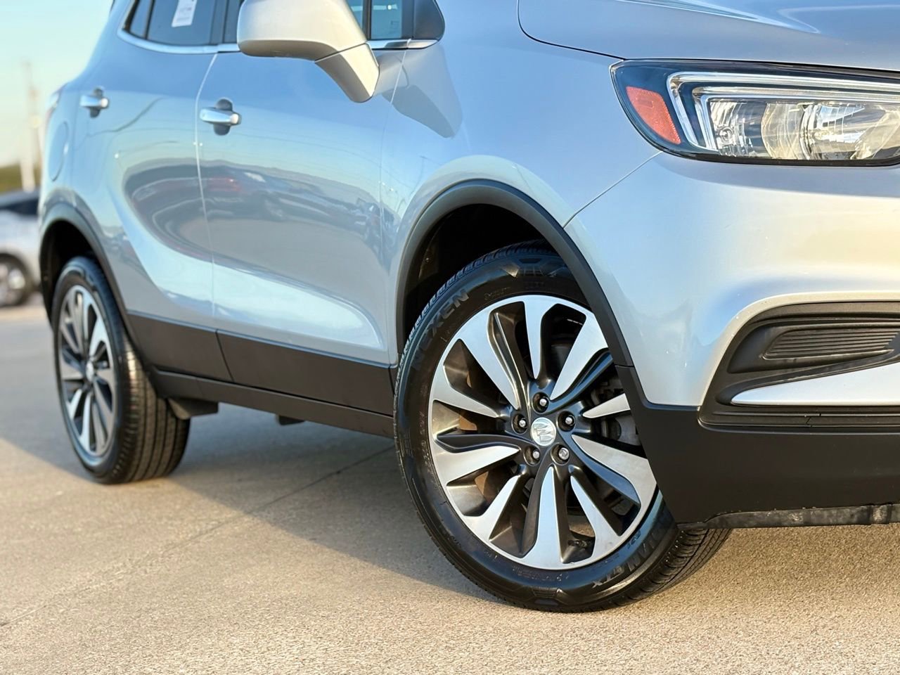 Used 2022 Buick Encore Preferred image 11