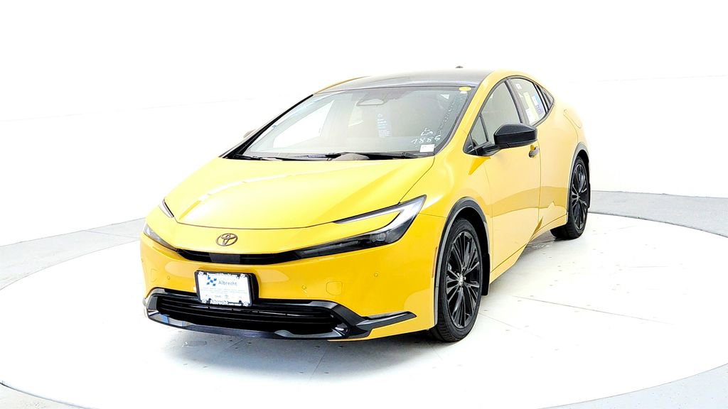 New 2026 Toyota Prius Plug-In Hybrid FWD image 2
