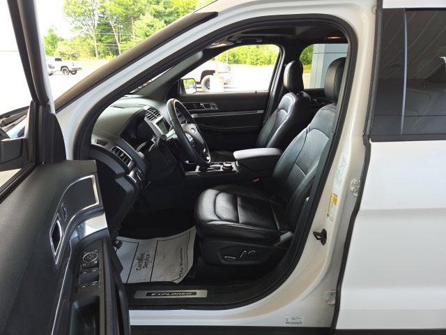 Used 2018 Ford Explorer Sport AWD/4WD image 24