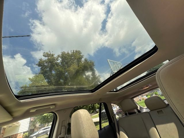 Used 2011 Ford Edge Limited w/ 301A Rapid Spec Order Code FWD image 33