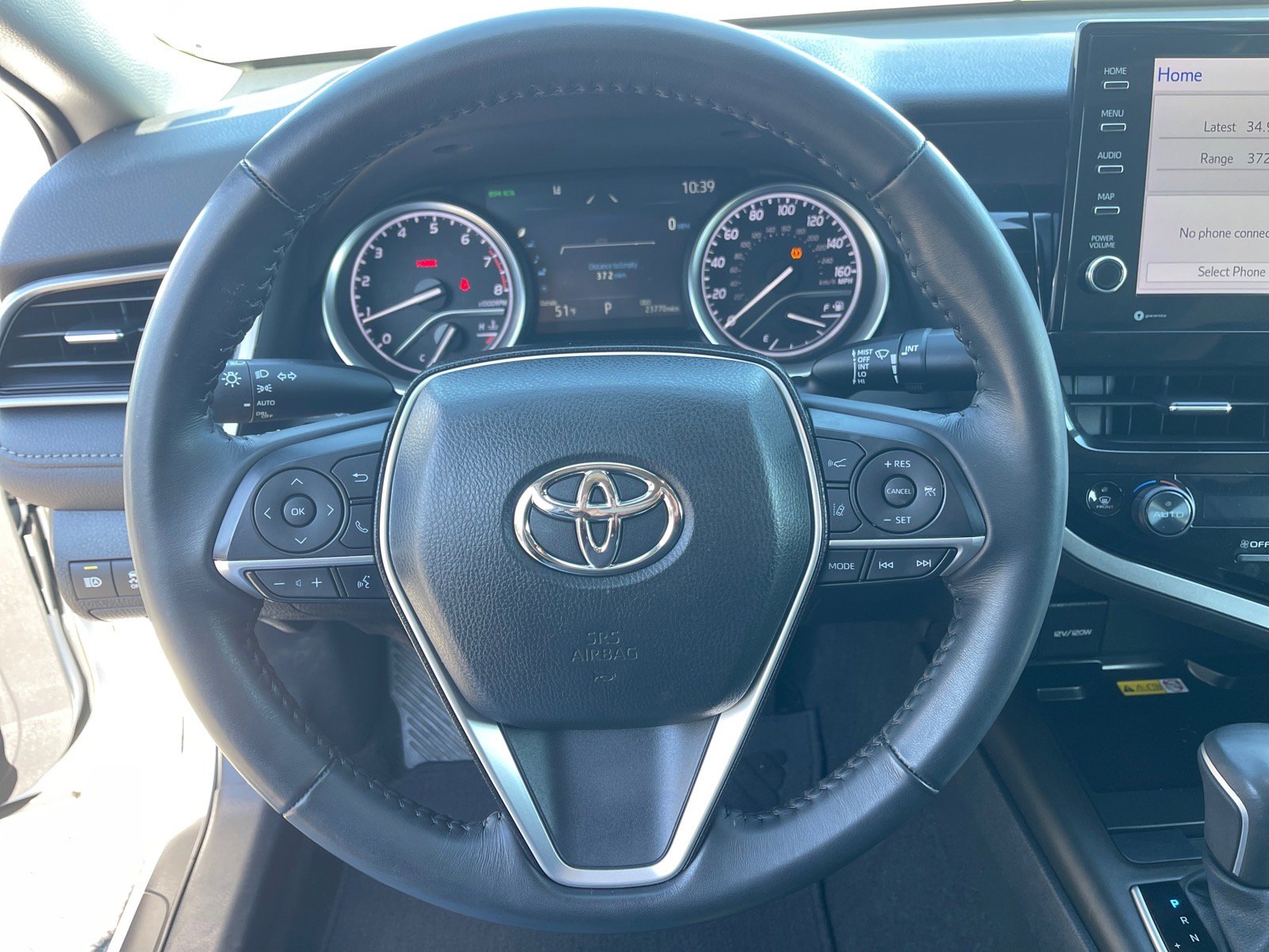 Used 2023 Toyota Camry XLE image 7