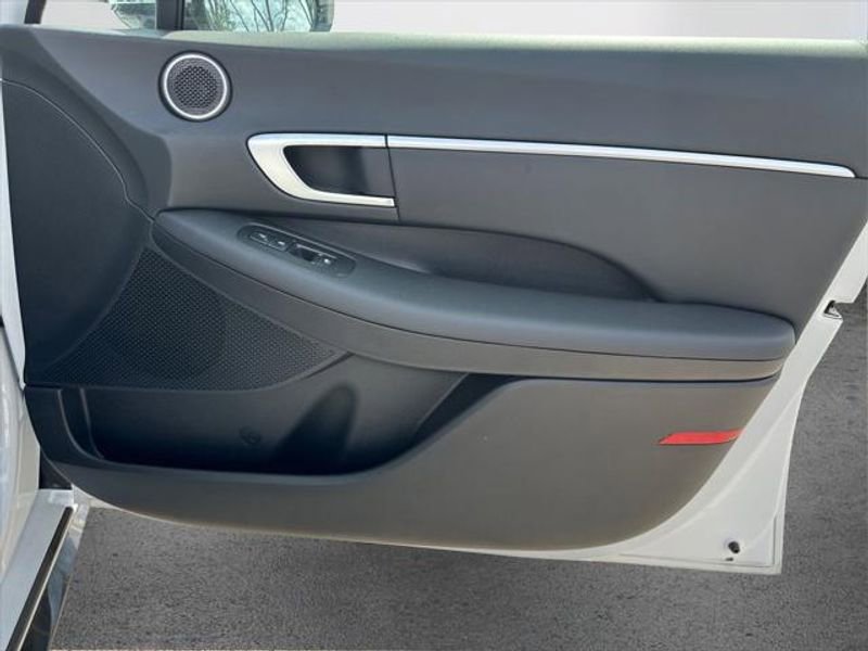 New 2025 Hyundai Sonata SEL image 14