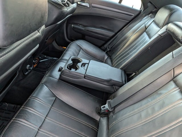 Used 2014 Chrysler 300 S image 21