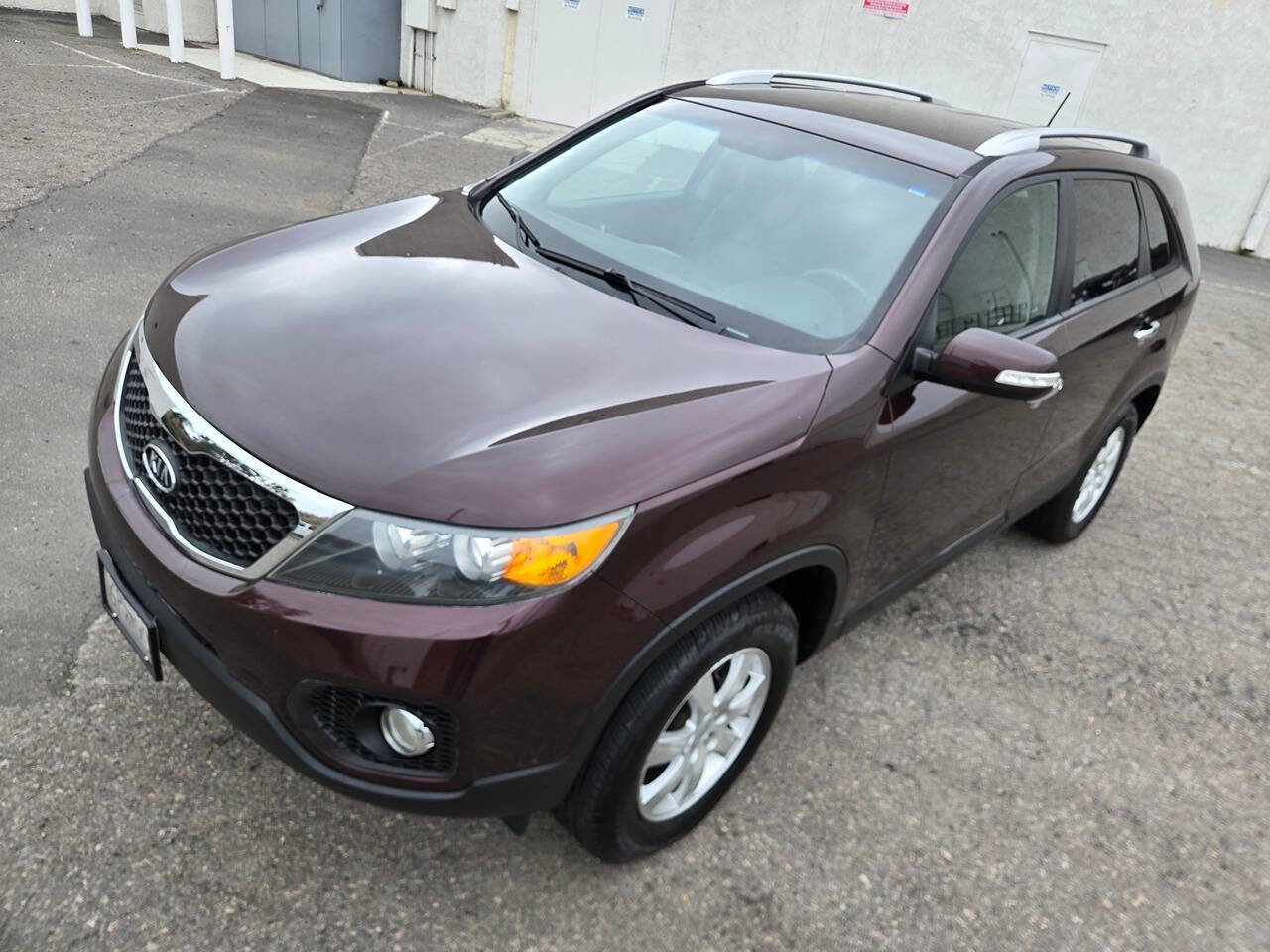 Used 2011 Kia Sorento LX w/ Convenience Pkg image 9
