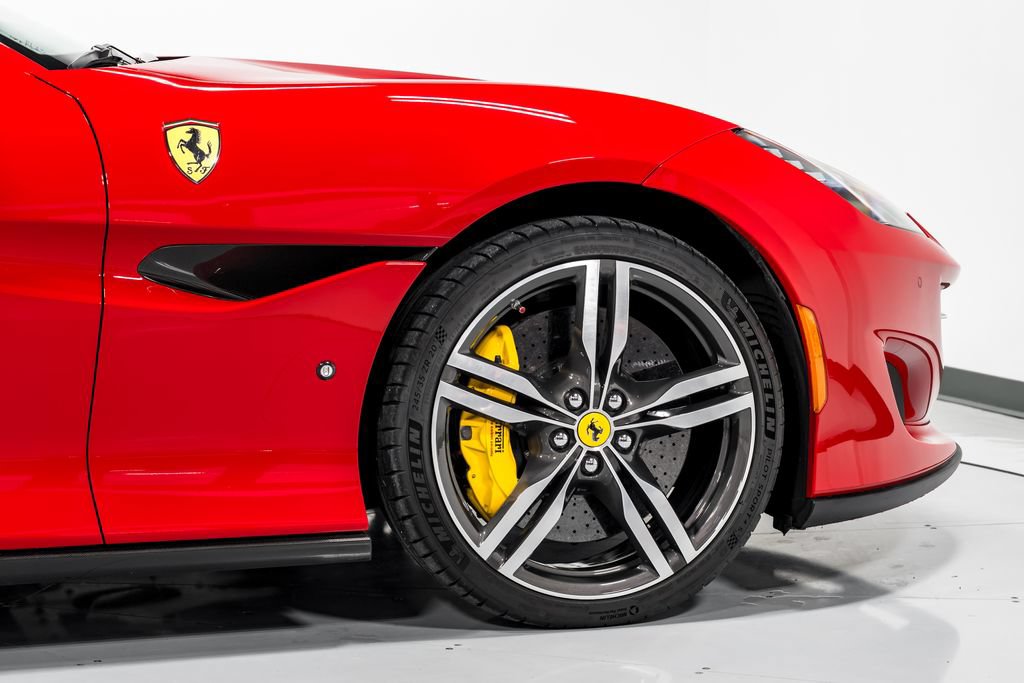 Used 2020 Ferrari Portofino RWD image 51