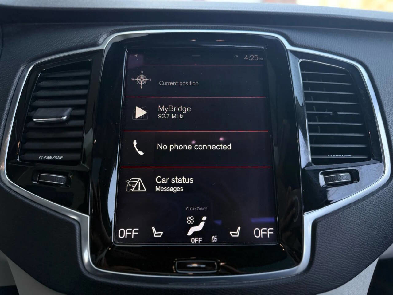 Used 2016 Volvo XC90 T6 Momentum w/ Momentum Plus Package image 26