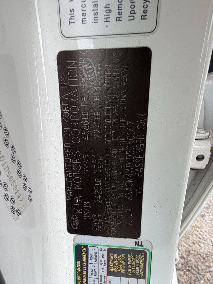 Used 2013 Kia Optima EX FWD image 4
