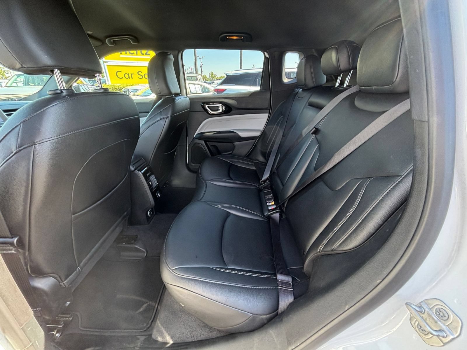 Used 2025 Jeep Compass Limited AWD/4WD image 26