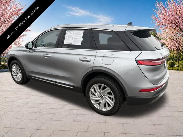 Used 2021 Lincoln Corsair AWD image 4