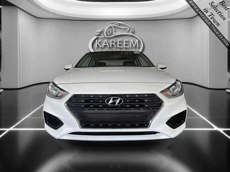 Used 2018 Hyundai Accent FWD image 2