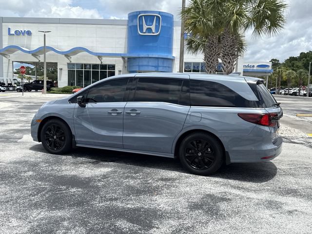 Used 2023 Honda Odyssey Sport image 10