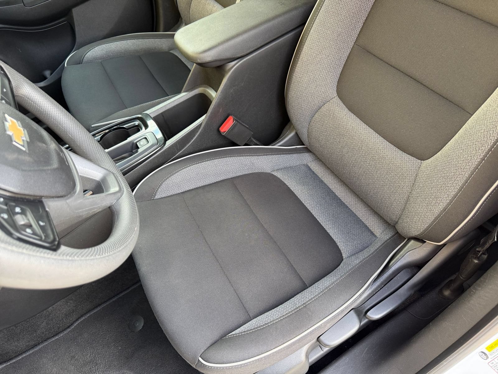 Used 2025 Chevrolet TrailBlazer LT FWD image 36