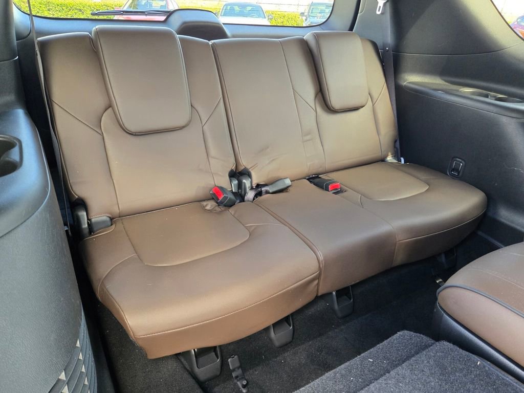 Used 2024 Nissan Armada Platinum w/ Captain's Chairs Package image 15