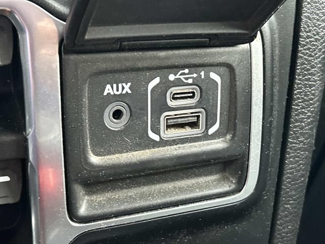 Used 2021 Jeep Gladiator Sport AWD/4WD image 23