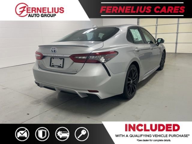 Used 2021 Toyota Camry XSE w/ Cold Weather Package image 8