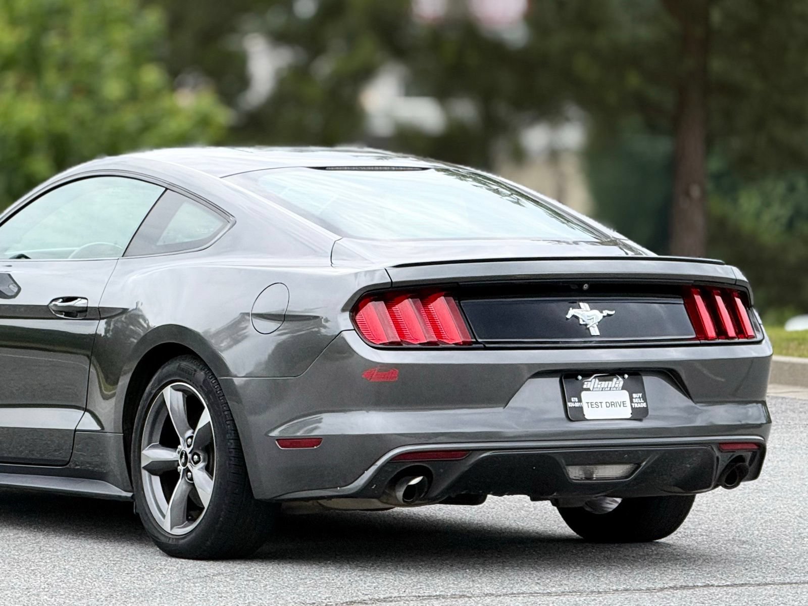Used 2016 Ford Mustang Coupe w/ Equipment Group 051A RWD image 44