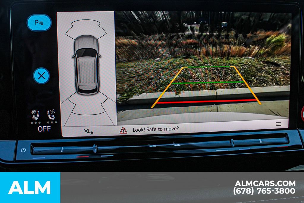 Used 2024 Volkswagen Atlas Cross Sport SE image 31