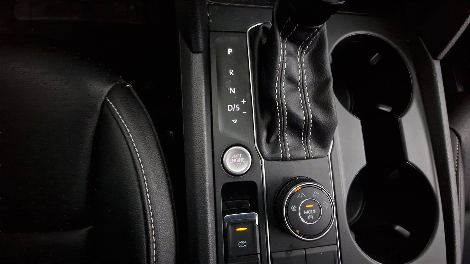 Used 2021 Volkswagen Atlas SE w/ Panoramic Sunroof Package image 19