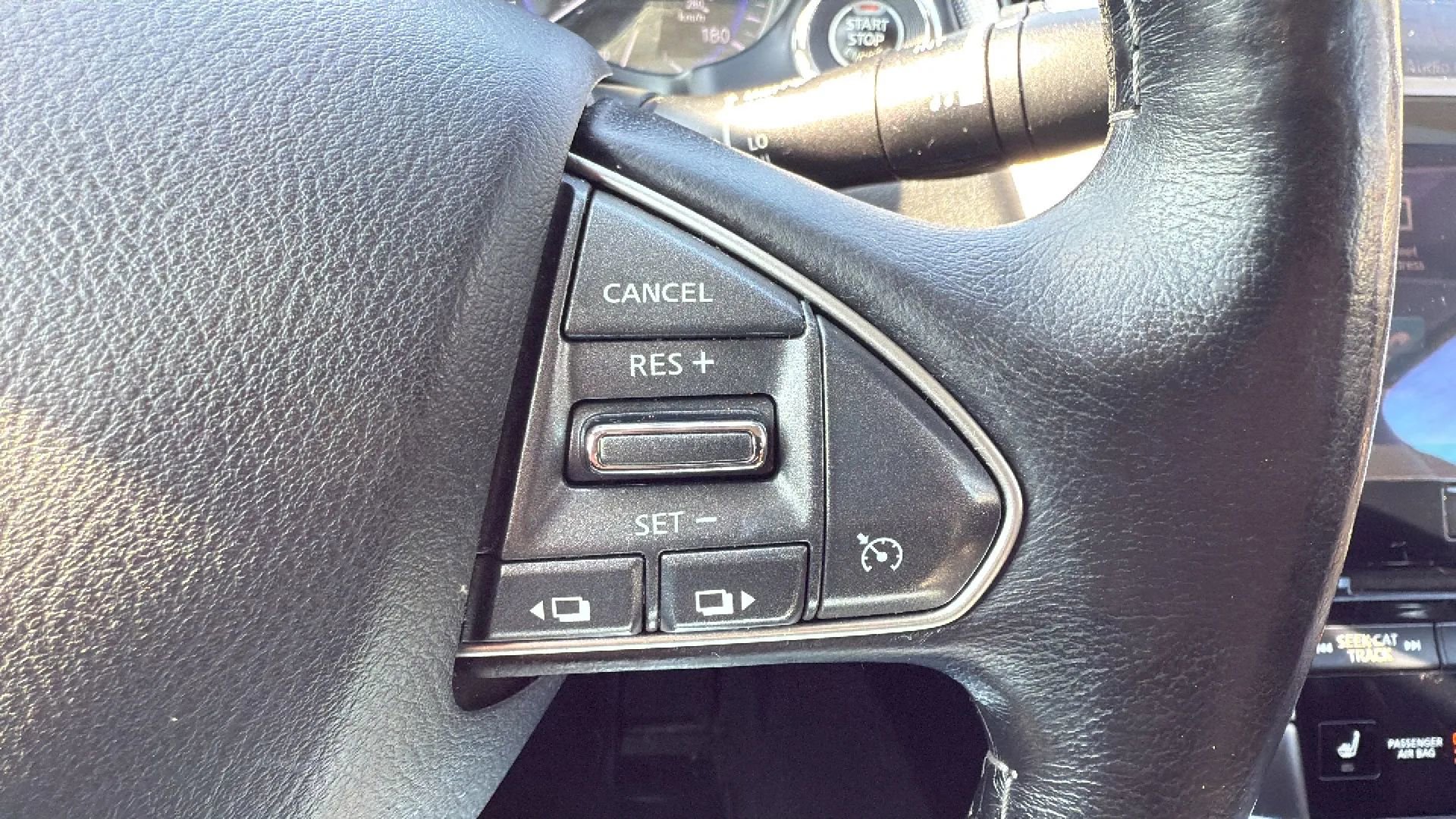 Used 2015 INFINITI Q50 Premium w/ Navigation Package image 11