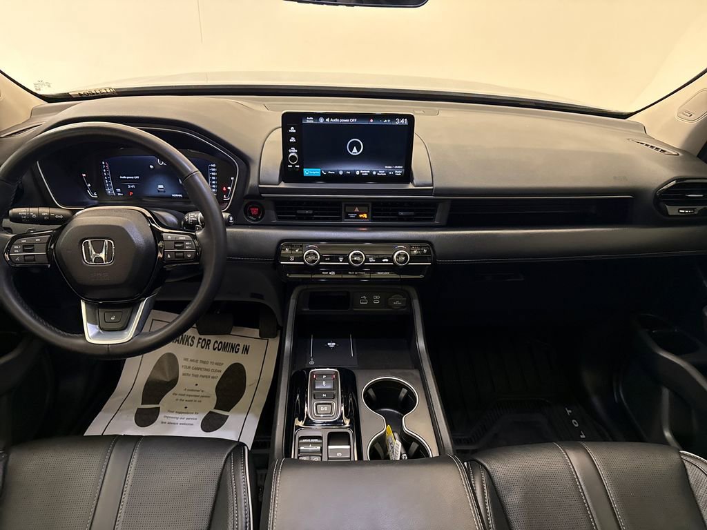 Certified 2025 Honda Pilot Elite image 15