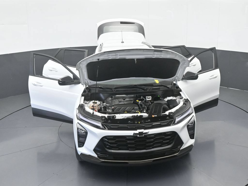 Used 2025 Chevrolet Trax ACTIV FWD image 69
