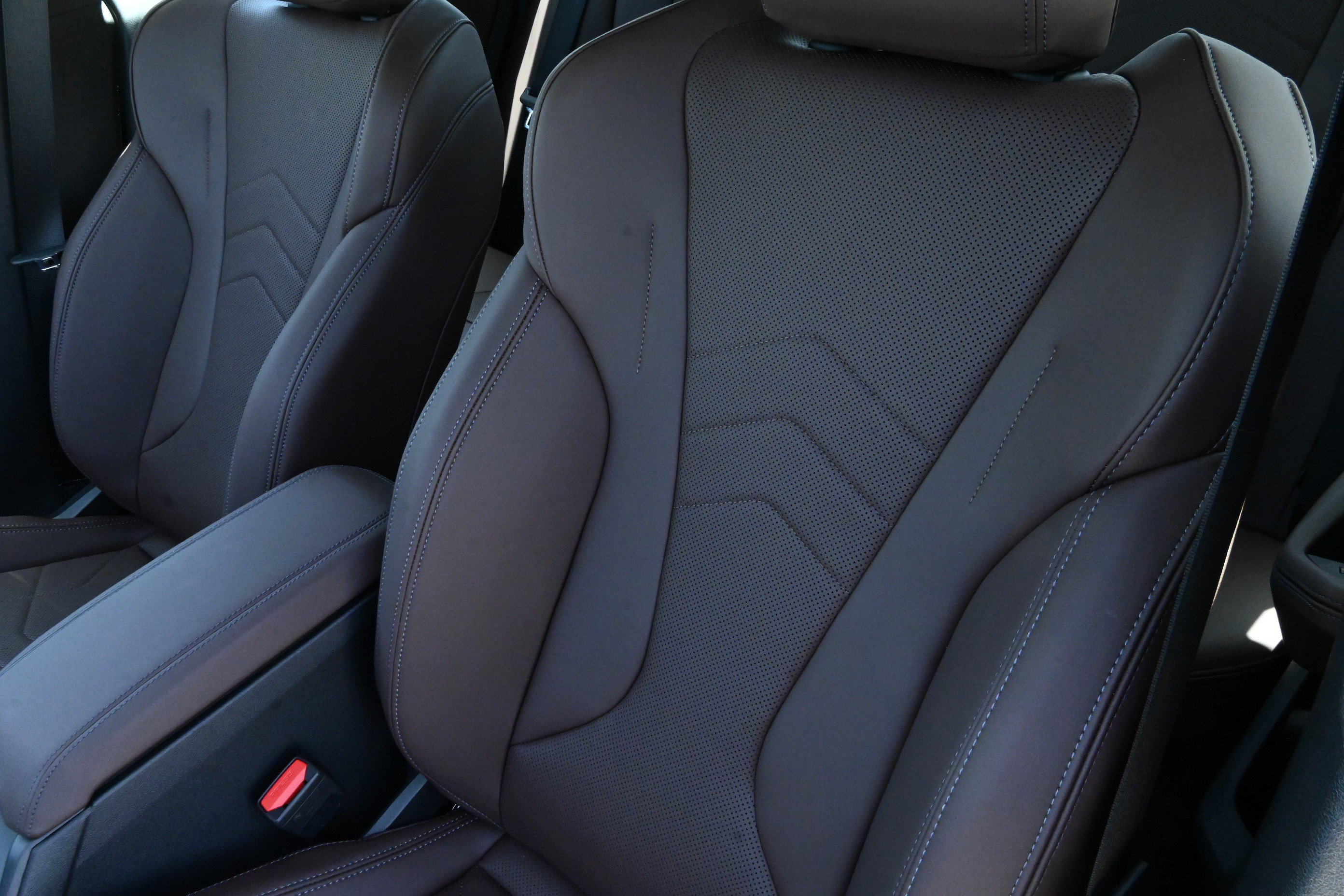 New 2026 BMW 228i w/ Technology Package FWD image 11
