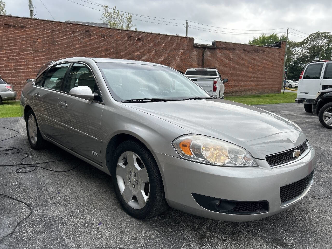 Used 2008 Chevrolet Impala SS w/ Convenience Package FWD image 5