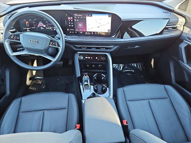 Certified 2025 Audi Q5 Premium w/ 19" Wheel Package image 18