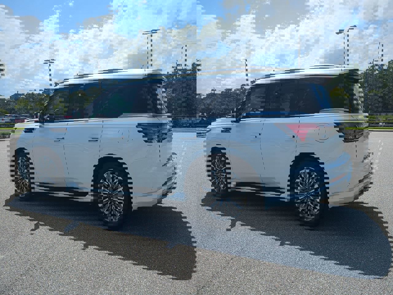 New 2026 INFINITI QX80 Luxe w/ Cargo Package image 6