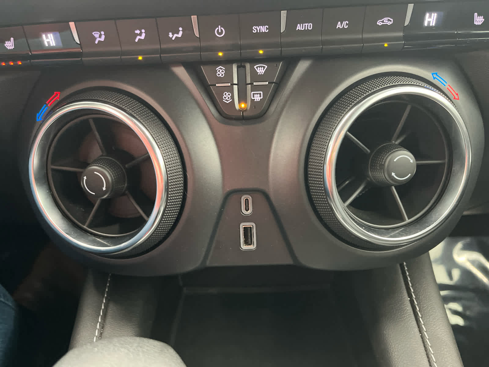 Used 2024 Chevrolet Blazer LT w/ Redline Edition image 23