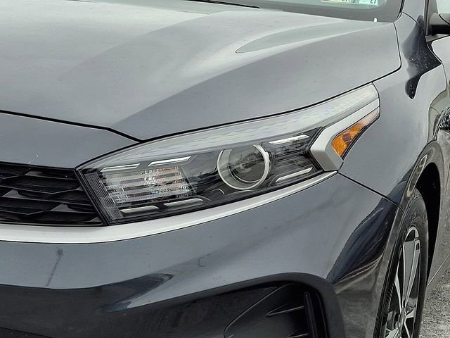 Used 2024 Kia Forte LXS image 9