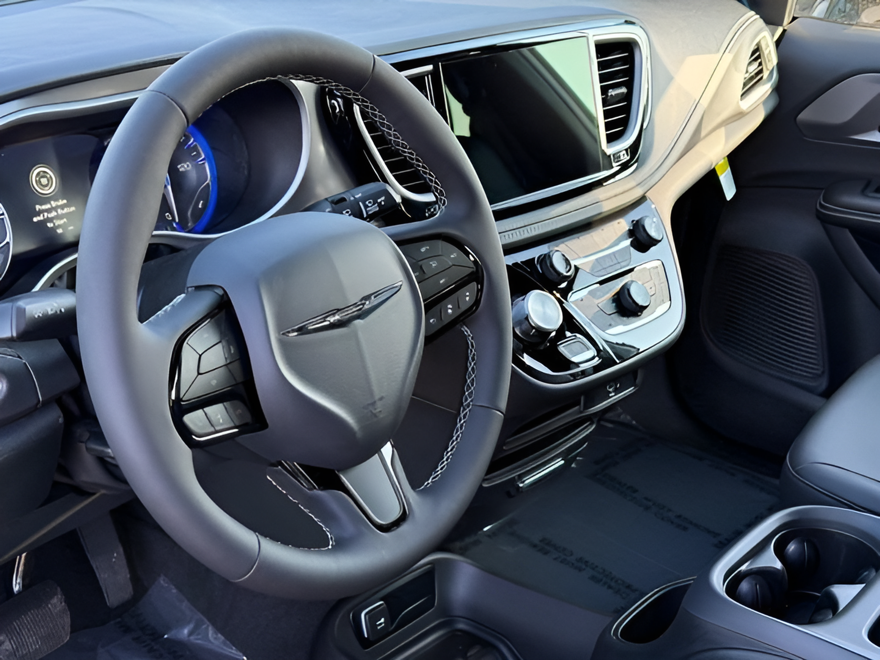 New 2026 Chrysler Pacifica Select w/ S Appearance Package FWD image 18