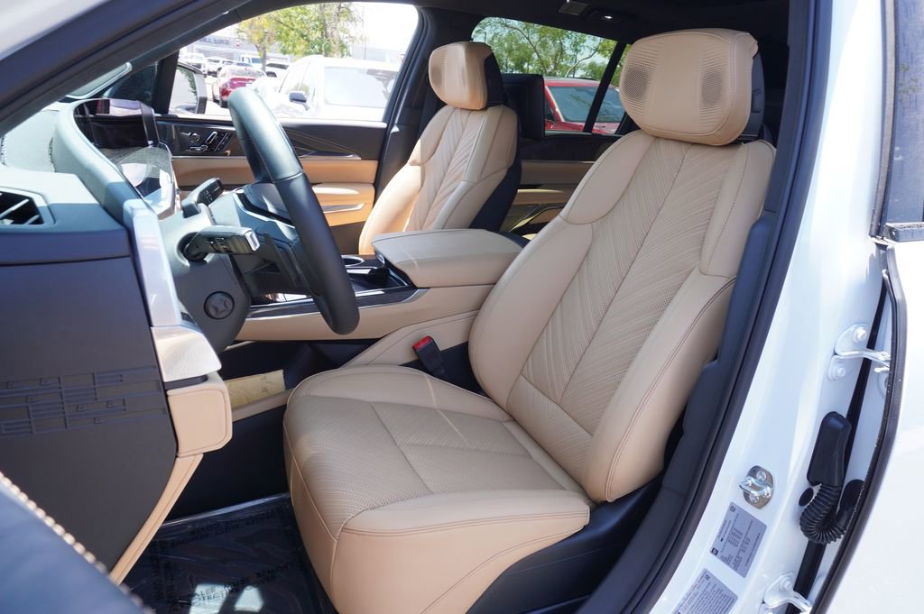 New 2025 Cadillac Escalade IQ Luxury 2 image 13