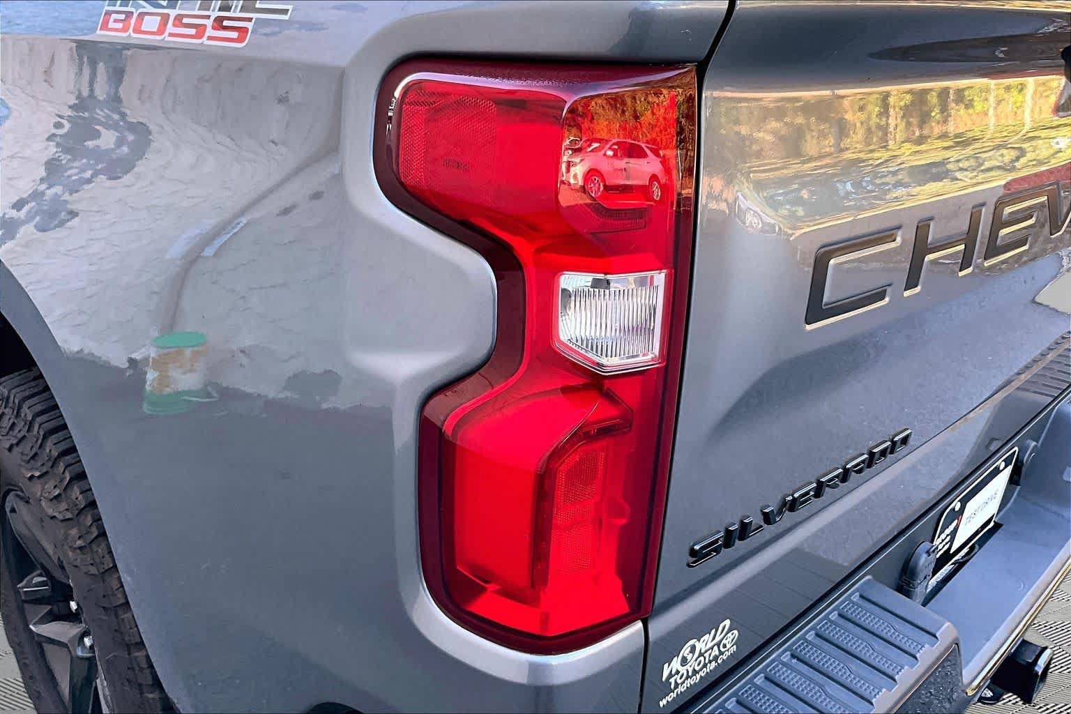 Used 2021 Chevrolet Silverado 1500 LT Trail Boss w/ Convenience Package II AWD/4WD image 29