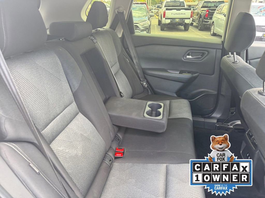 Used 2024 Nissan Rogue SV AWD/4WD image 26