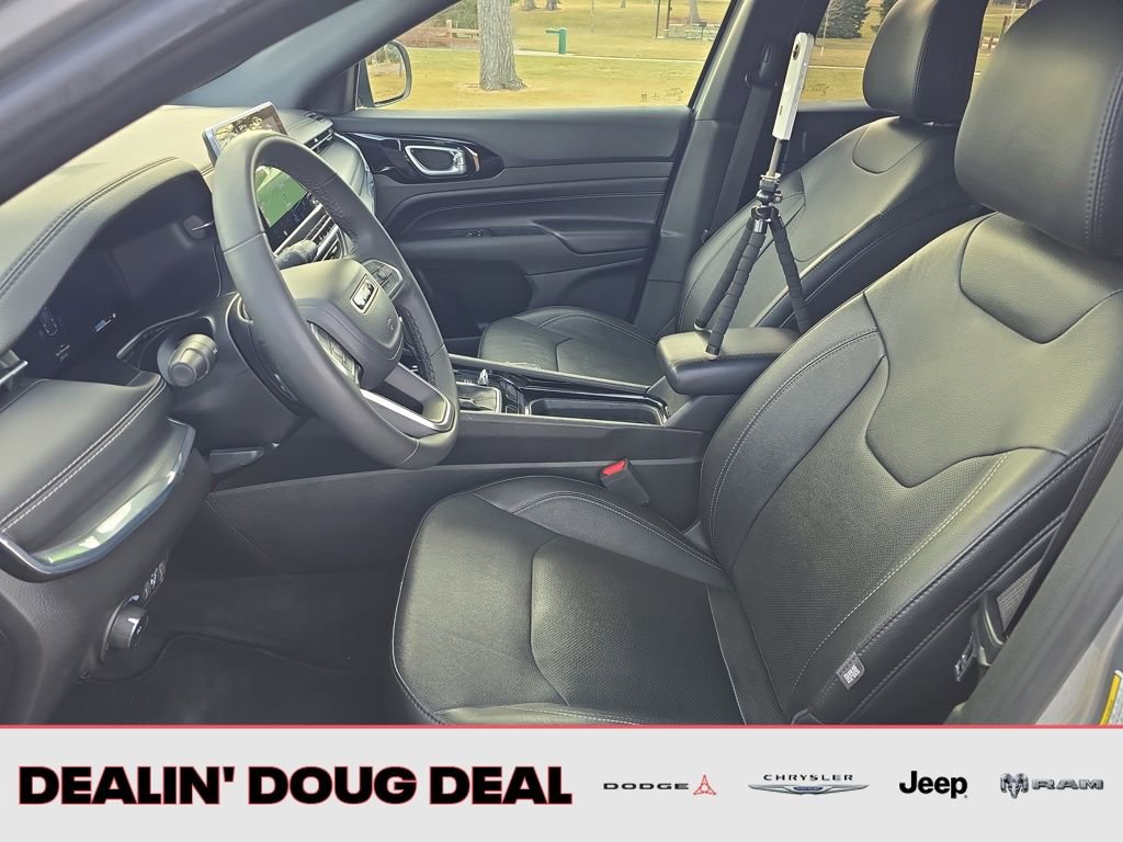 Used 2023 Jeep Compass High Altitude image 10