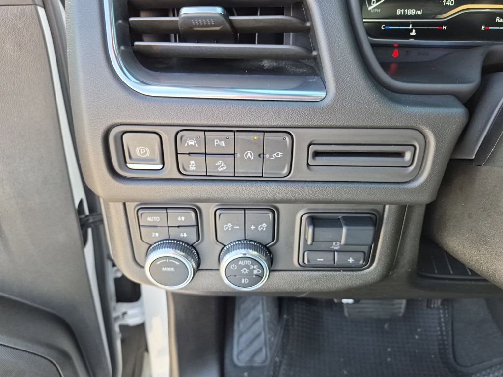 Used 2022 GMC Yukon XL AT4 w/ Max Trailering Package image 33