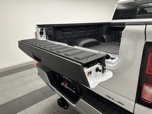 New 2026 GMC Sierra 2500 SLE w/ SLE Value Package; image 21