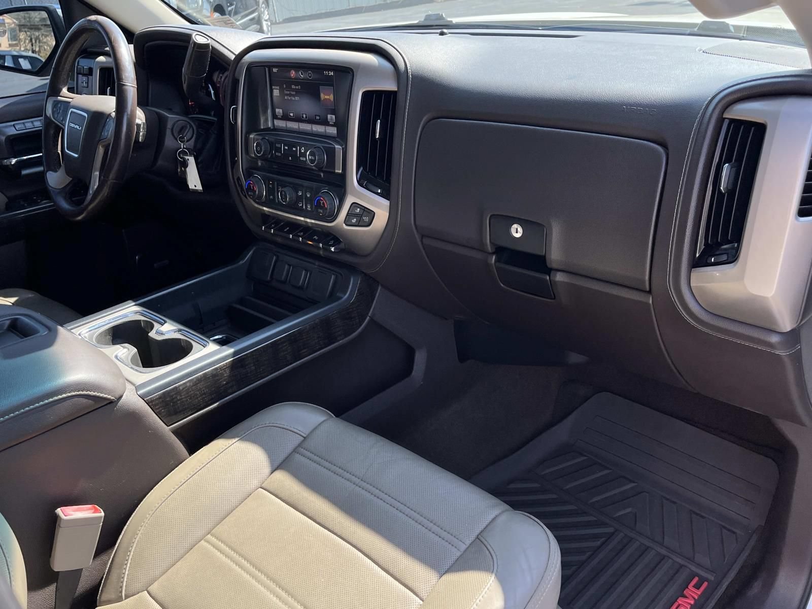 Used 2015 GMC Sierra 1500 Denali AWD/4WD image 23