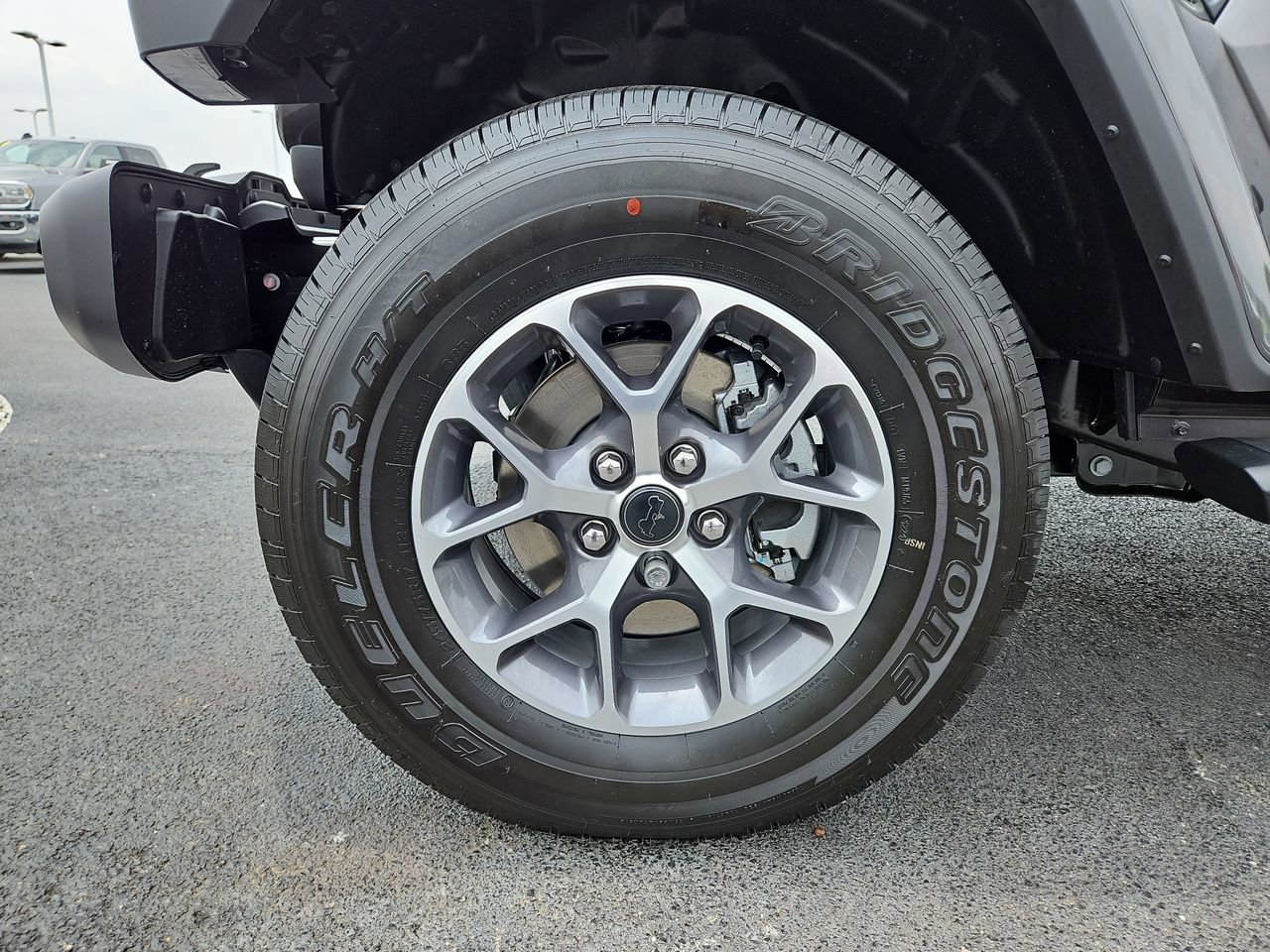 New 2025 Jeep Gladiator Sport image 10