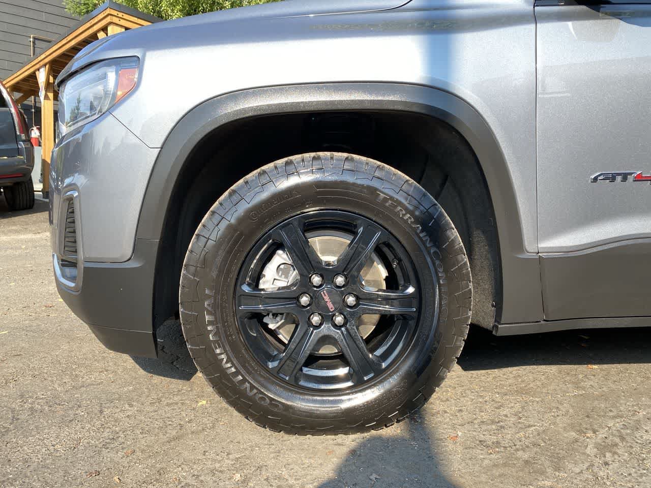 Used 2021 GMC Acadia AT4 w/ Technology Package AWD/4WD image 11