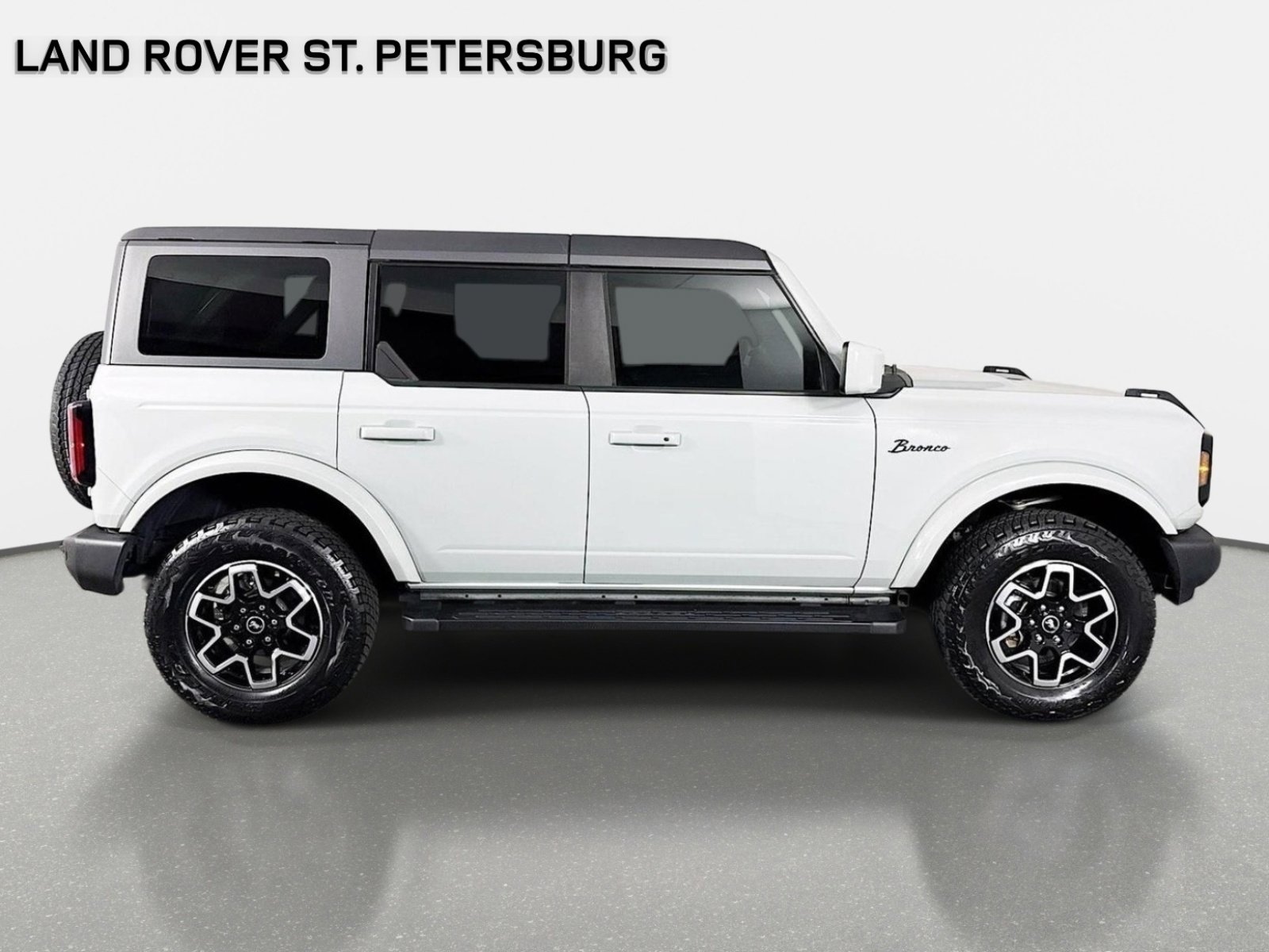 Used 2021 Ford Bronco Outer Banks image 5