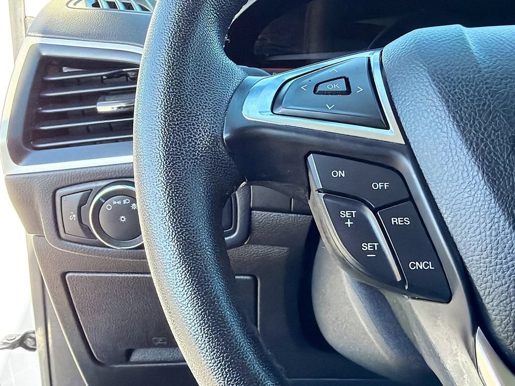 Used 2022 Ford Edge SEL AWD/4WD image 34