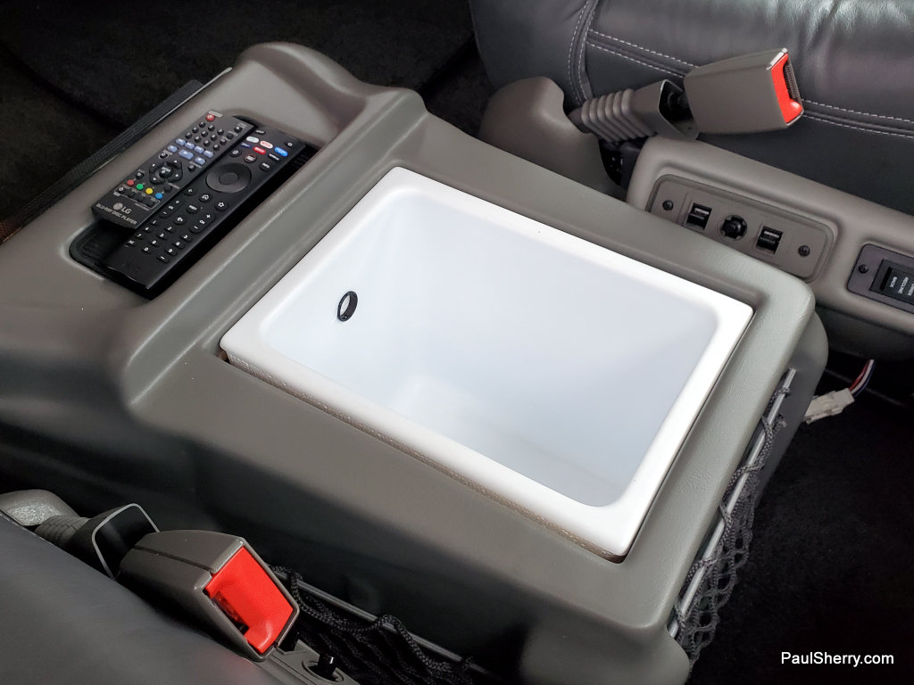 Used 2023 Chevrolet Express 2500 RWD image 52