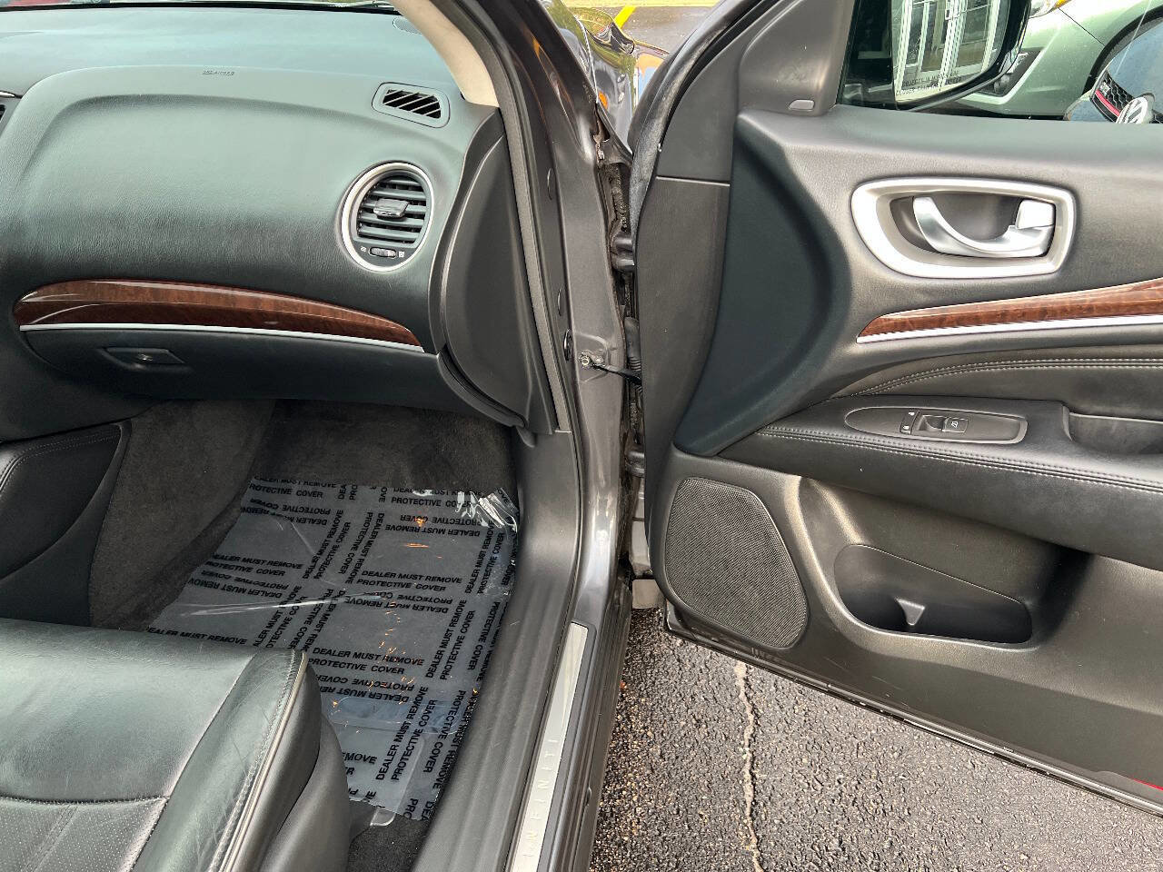 Used 2013 INFINITI JX35 AWD w/ Premium Pkg image 31