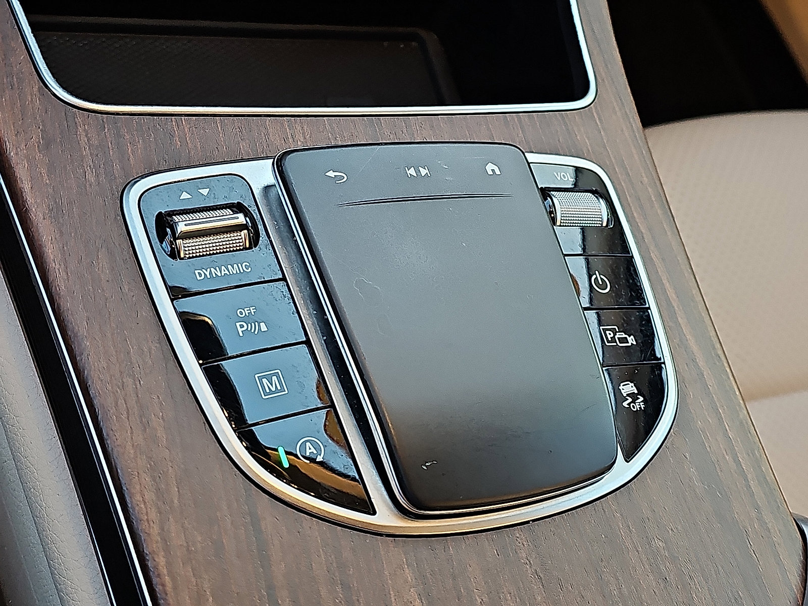 Used 2022 Mercedes-Benz GLC 300 4MATIC image 22