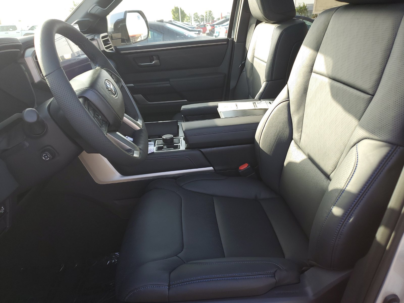 New 2026 Toyota Tundra Platinum w/ TRD Off-Road Package AWD/4WD image 17